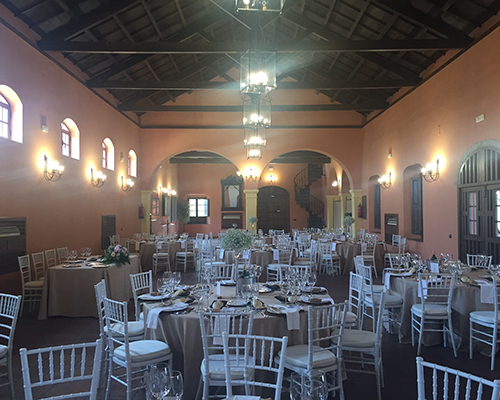 mesas interiores salones celebraciones sevilla